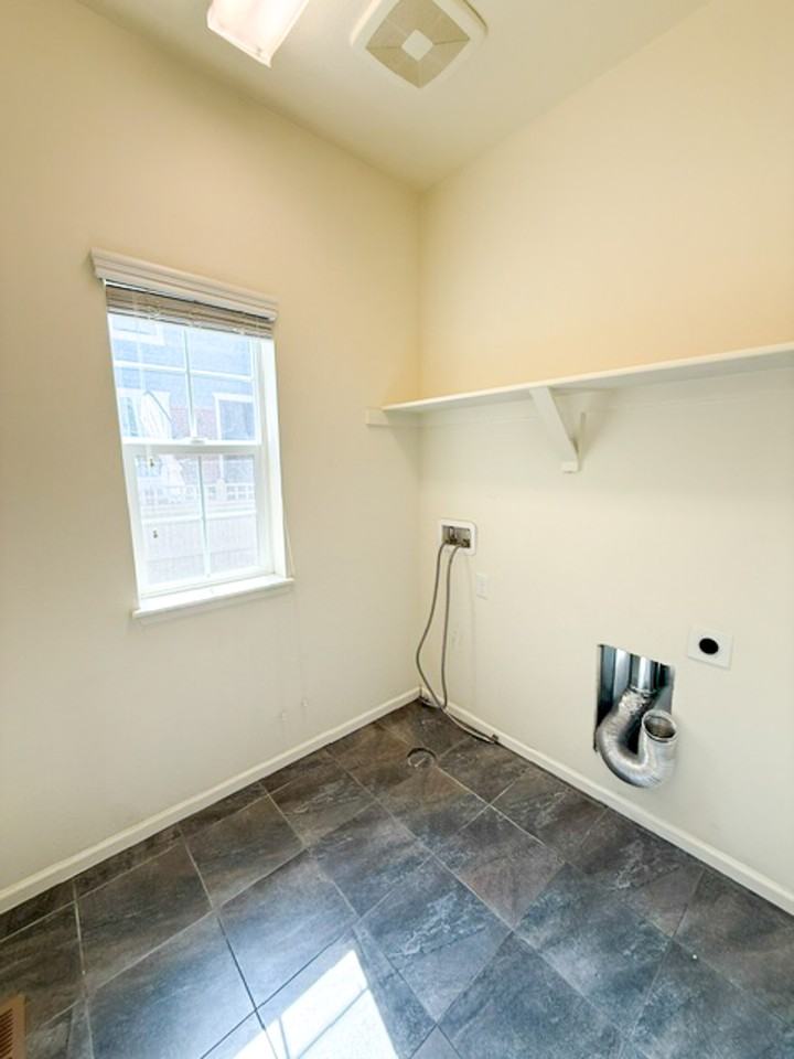 14722 E Poundstone Dr - Photo 7 of 19