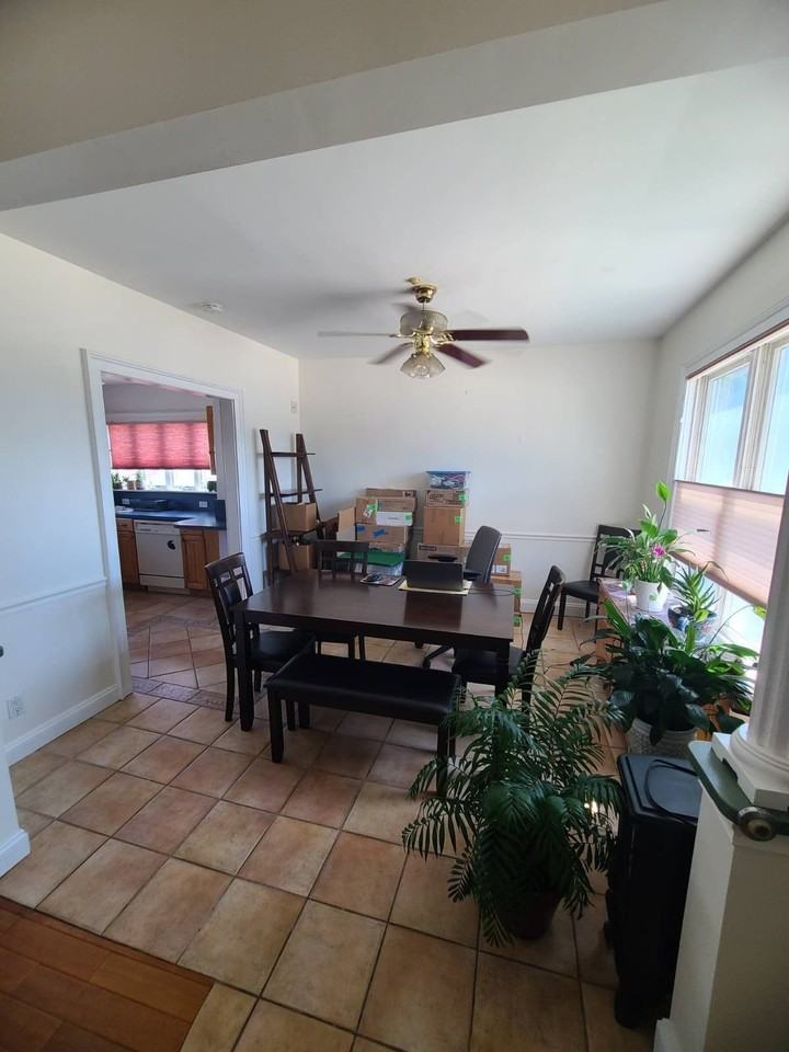 3591 Merrick Rd - Photo 5 of 14