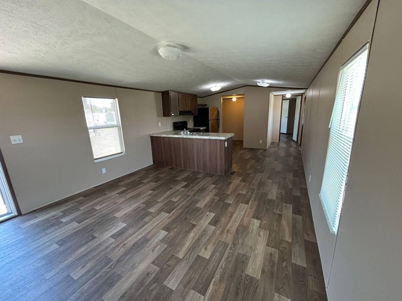 1501 Bunnys Dr - Photo 2 of 9