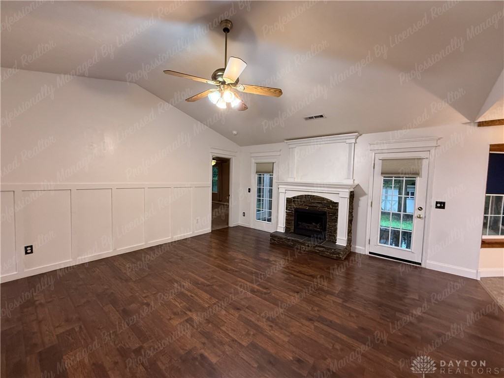 3433 Surry Ridge Way - Photo 7 of 35