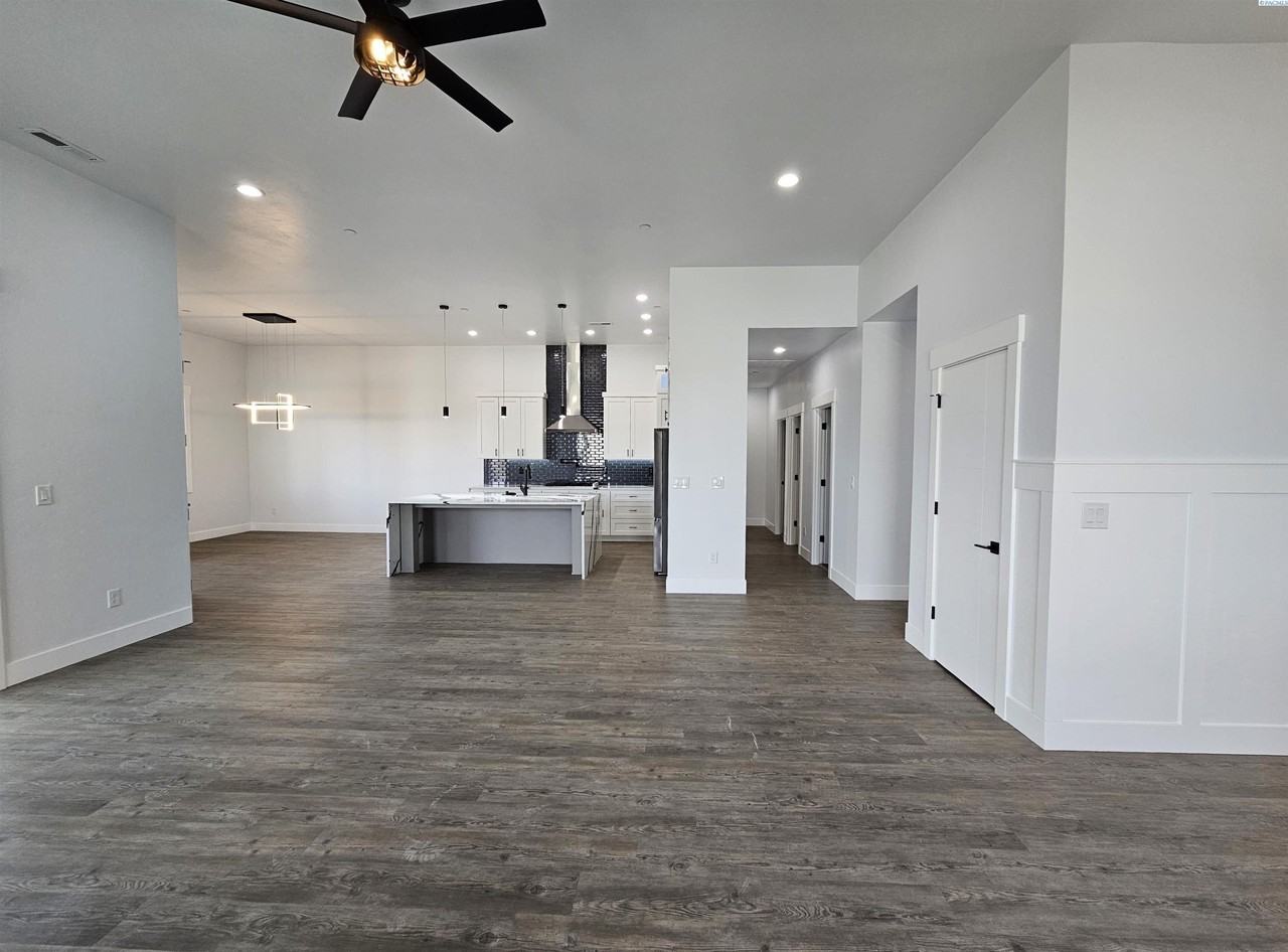 3202 Bing St - Photo 6 of 46