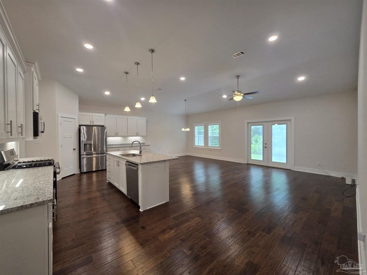 4570 Omaha Dr - Photo 6 of 50