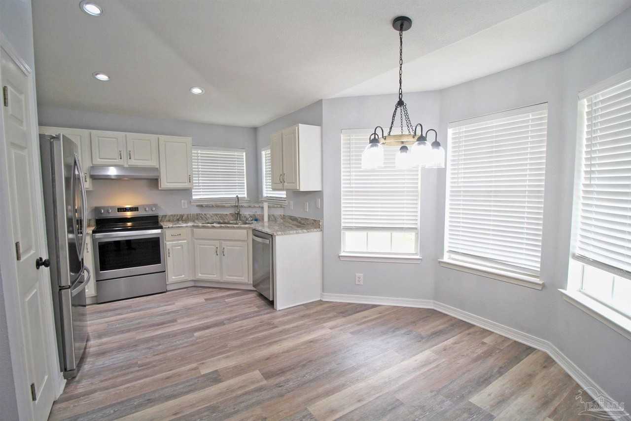 8508 Indian Oaks Pl - Photo 4 of 18