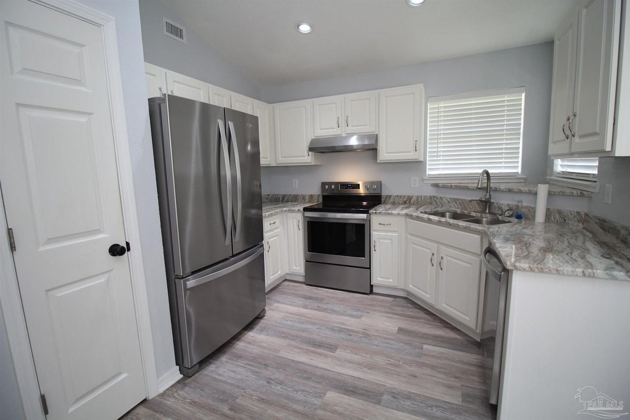 8508 Indian Oaks Pl - Photo 5 of 18