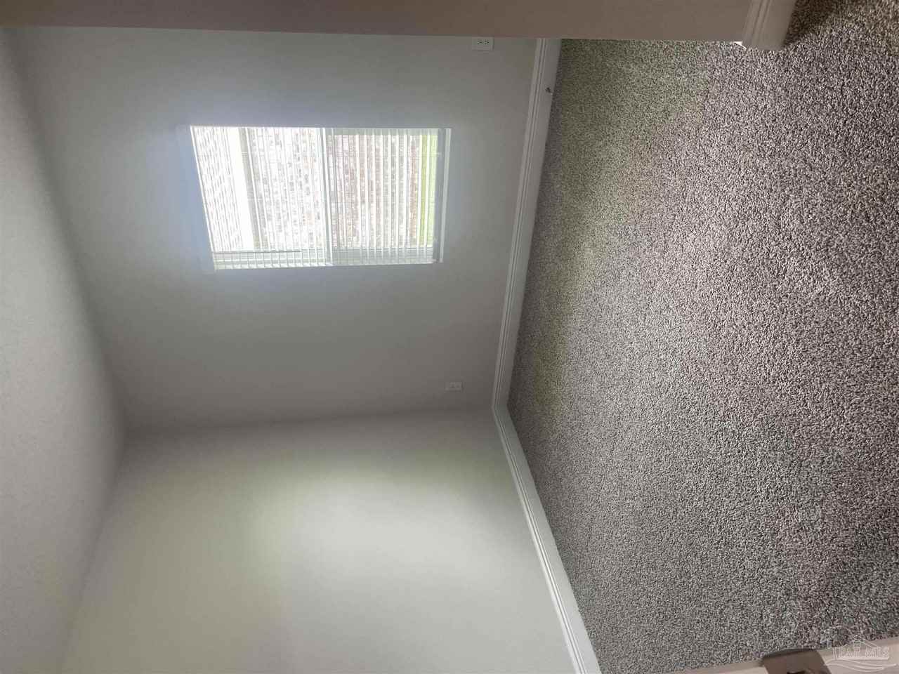 8178 Fox Hunt Dr - Photo 4 of 15