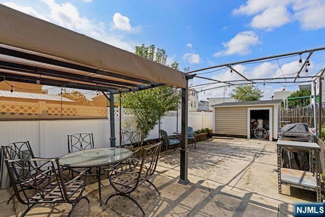 98 Bergen Ave ##1 - Photo 2 of 12