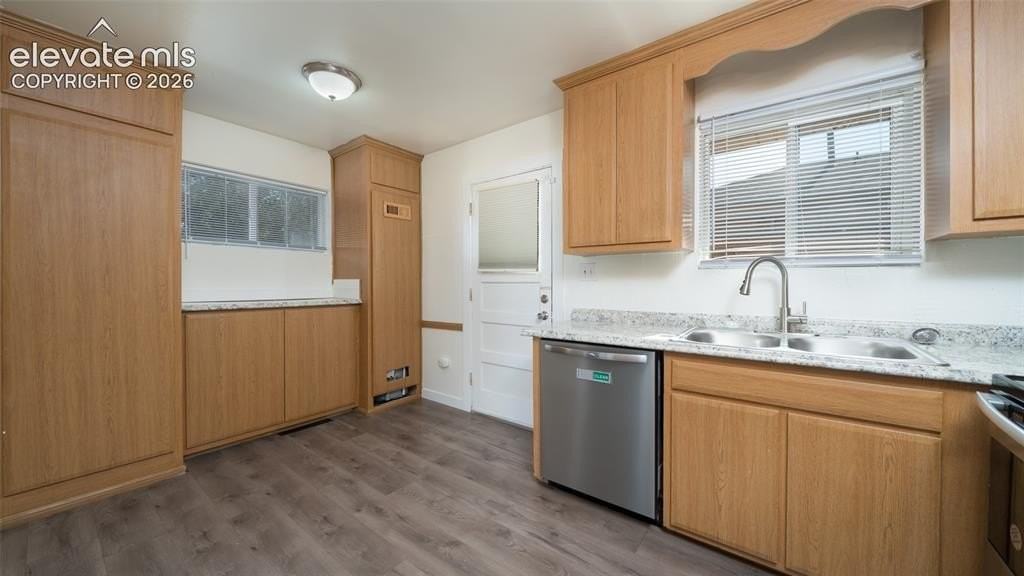 1003 E Columbia St - Photo 5 of 12