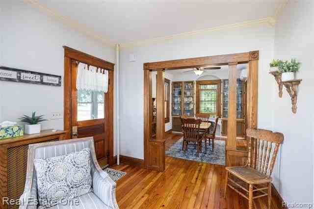 703 1st St - Photo 6 of 21
