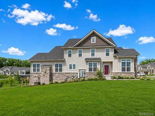 3219 Brackley Dr - Photo 2 of 28