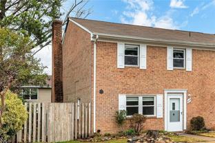 945 Indian Cir - Photo 1 of 1