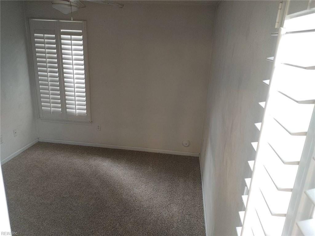1517 Parks Ave #A - Photo 4 of 26