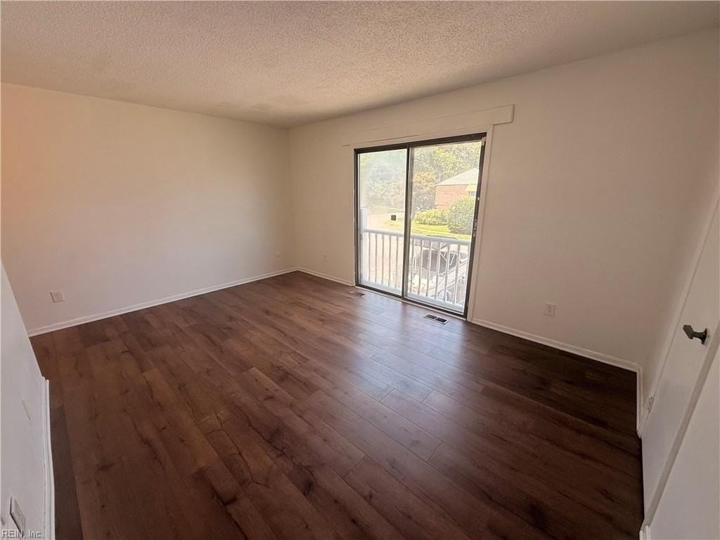 5964 Margate Ave - Photo 4 of 14