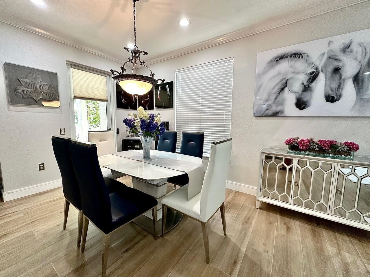 4720 Mimosa Pl #905 - Photo 5 of 17