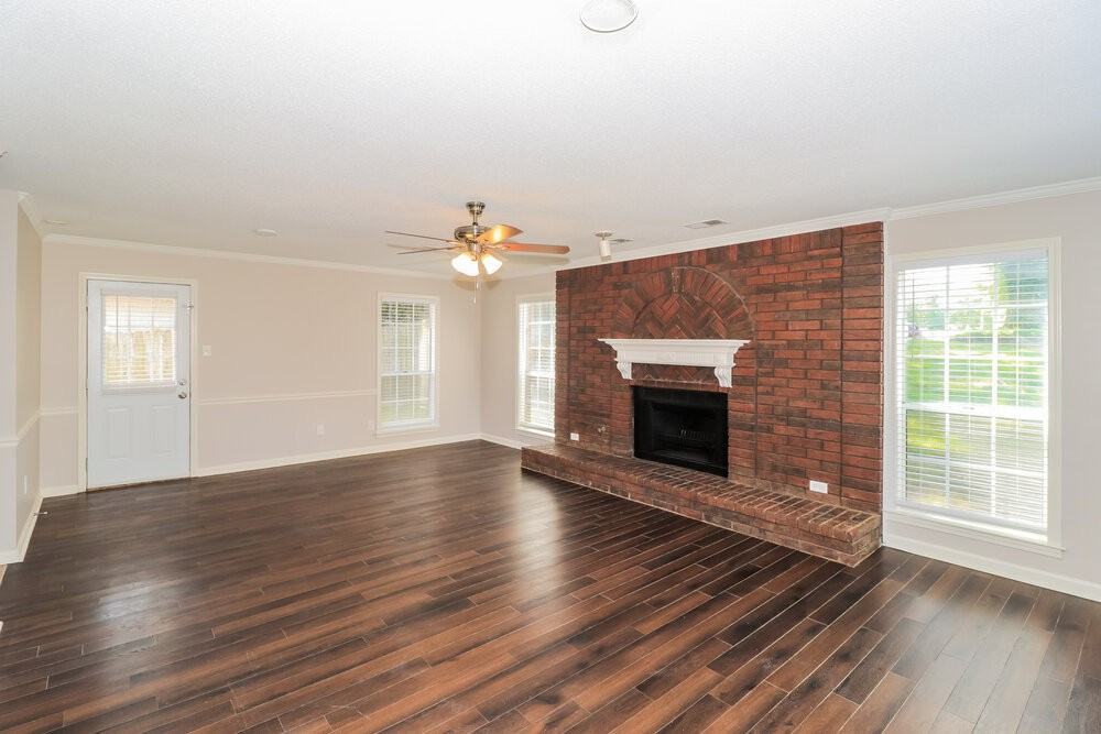6465 Baird Ln - Photo 5 of 17