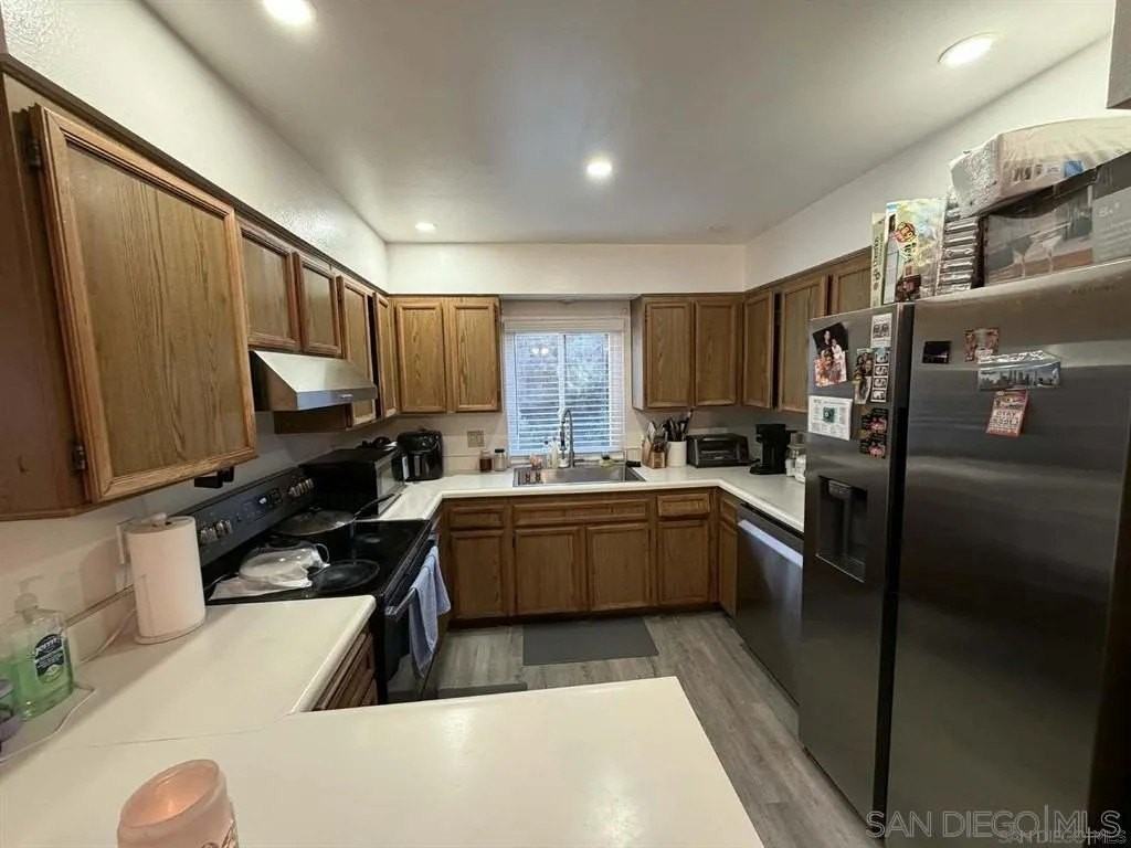1512 Concord Way - Photo 3 of 50