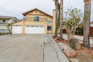 1045 Fuchsia Ln - Photo 1 of 1