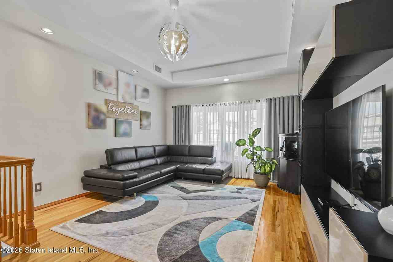 40 Devens St #1 - Photo 7 of 31