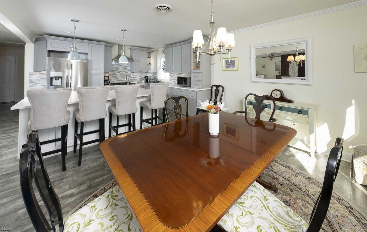 220 N 35th Ave - Photo 7 of 31