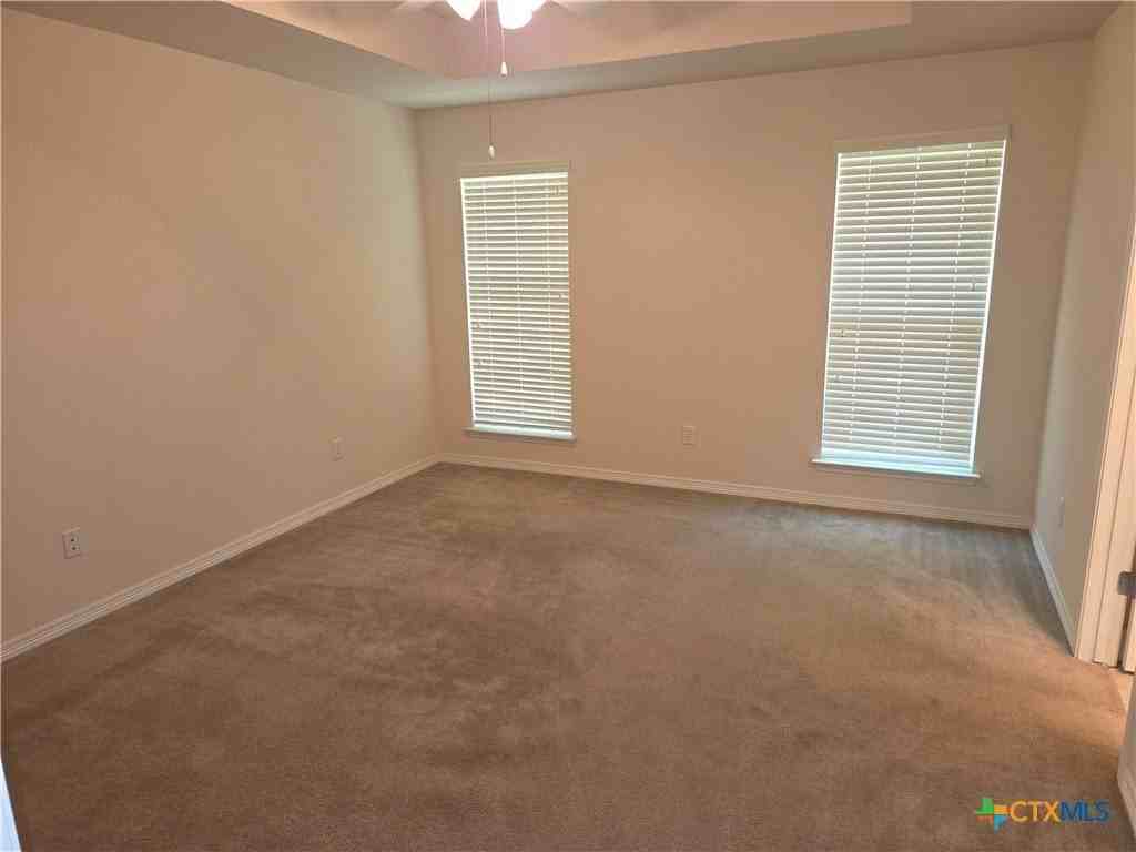 5209 Foxhill Rd - Photo 6 of 11