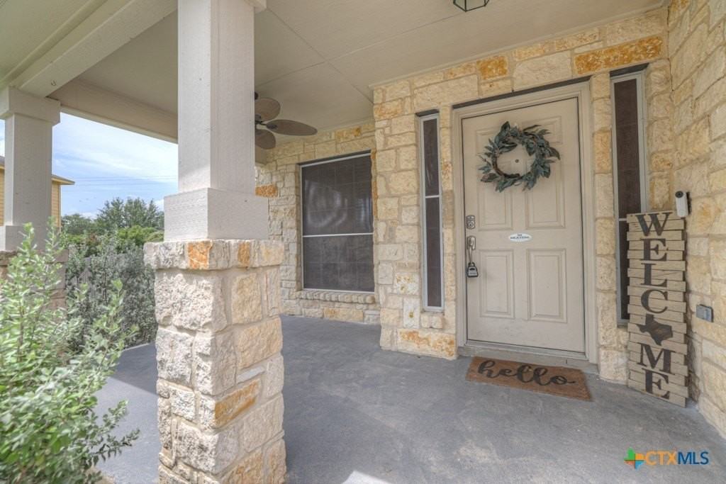 2410 Fayette Dr - Photo 2 of 24