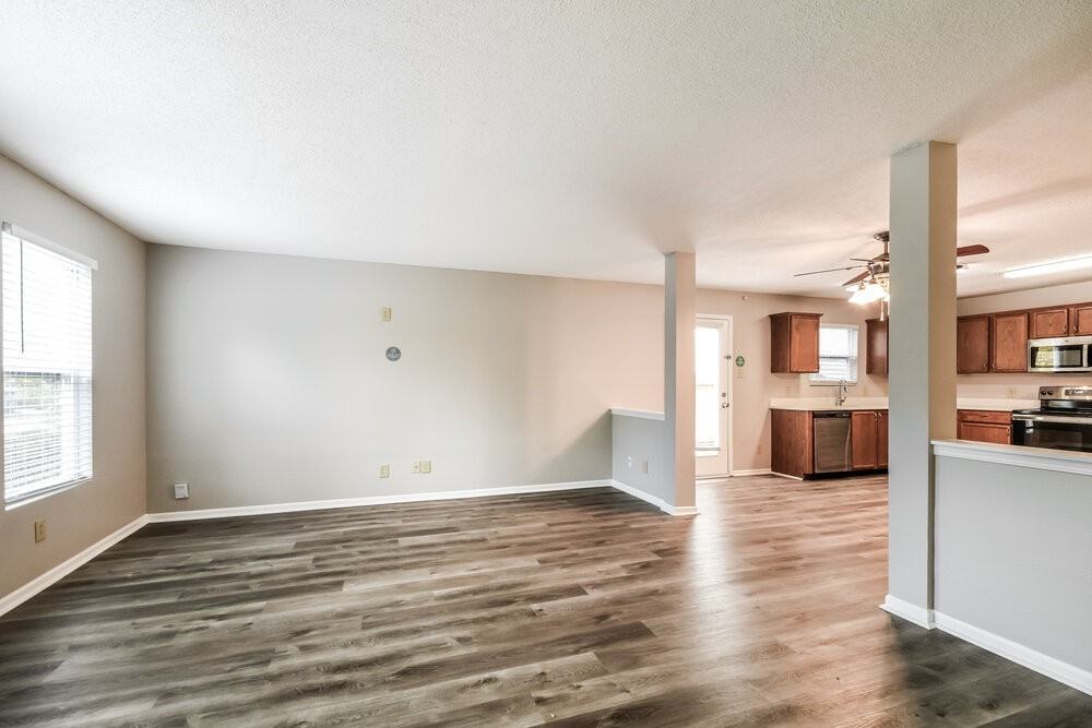 14390 Black Farm Dr - Photo 5 of 18