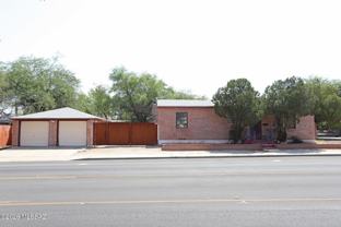 1202 N Tucson Blvd - Photo 1 of 1