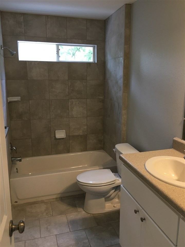 1599 Payne St - Photo 7 of 10