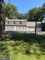 featured image of 3176 Forrest Ave