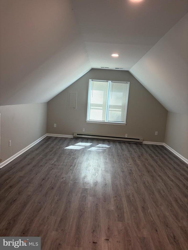 3176 Forrest Ave - Photo 7 of 16