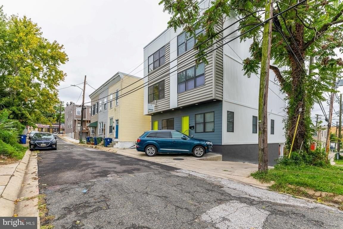 1207 Dellwood Ave - Photo 3 of 35