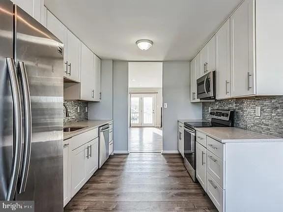 7842 C St - Photo 3 of 24