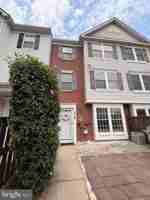 featured image of 5707 Duke Ct