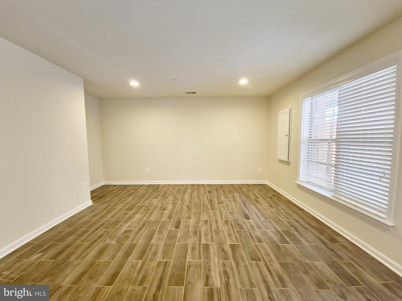 4705 Verdana Loop - Photo 2 of 22