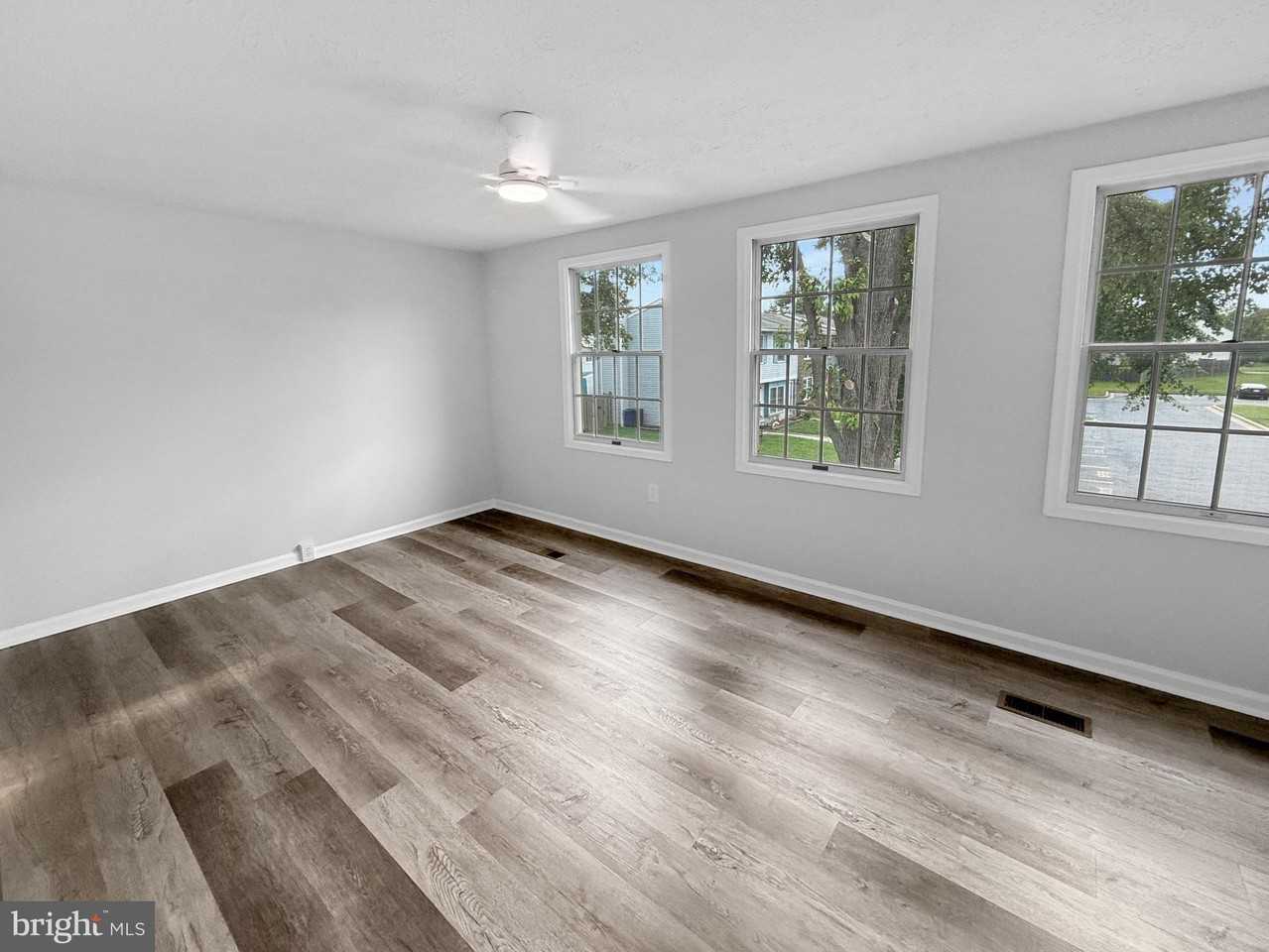 6723 Kernel Ct - Photo 7 of 15