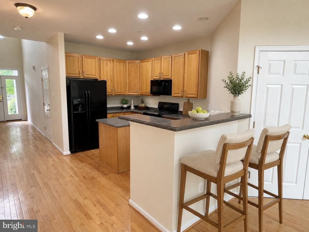 8819 Endless Ocean Way #12 - Photo 7 of 32