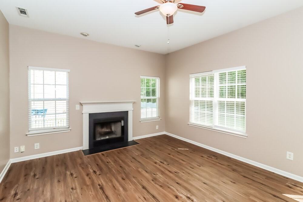 1316 Kersey Glen Ln - Photo 6 of 17