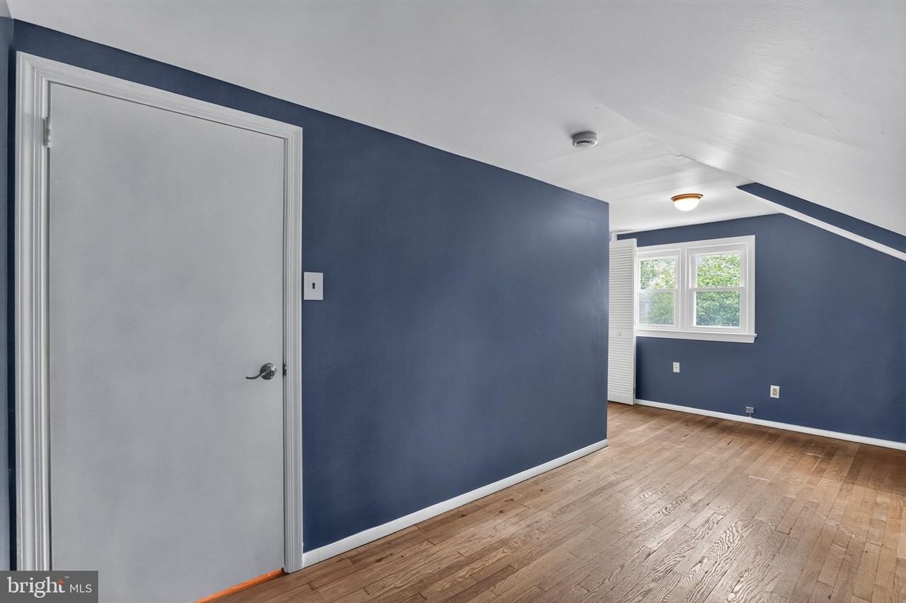 14925 Schall Rd - Photo 6 of 17