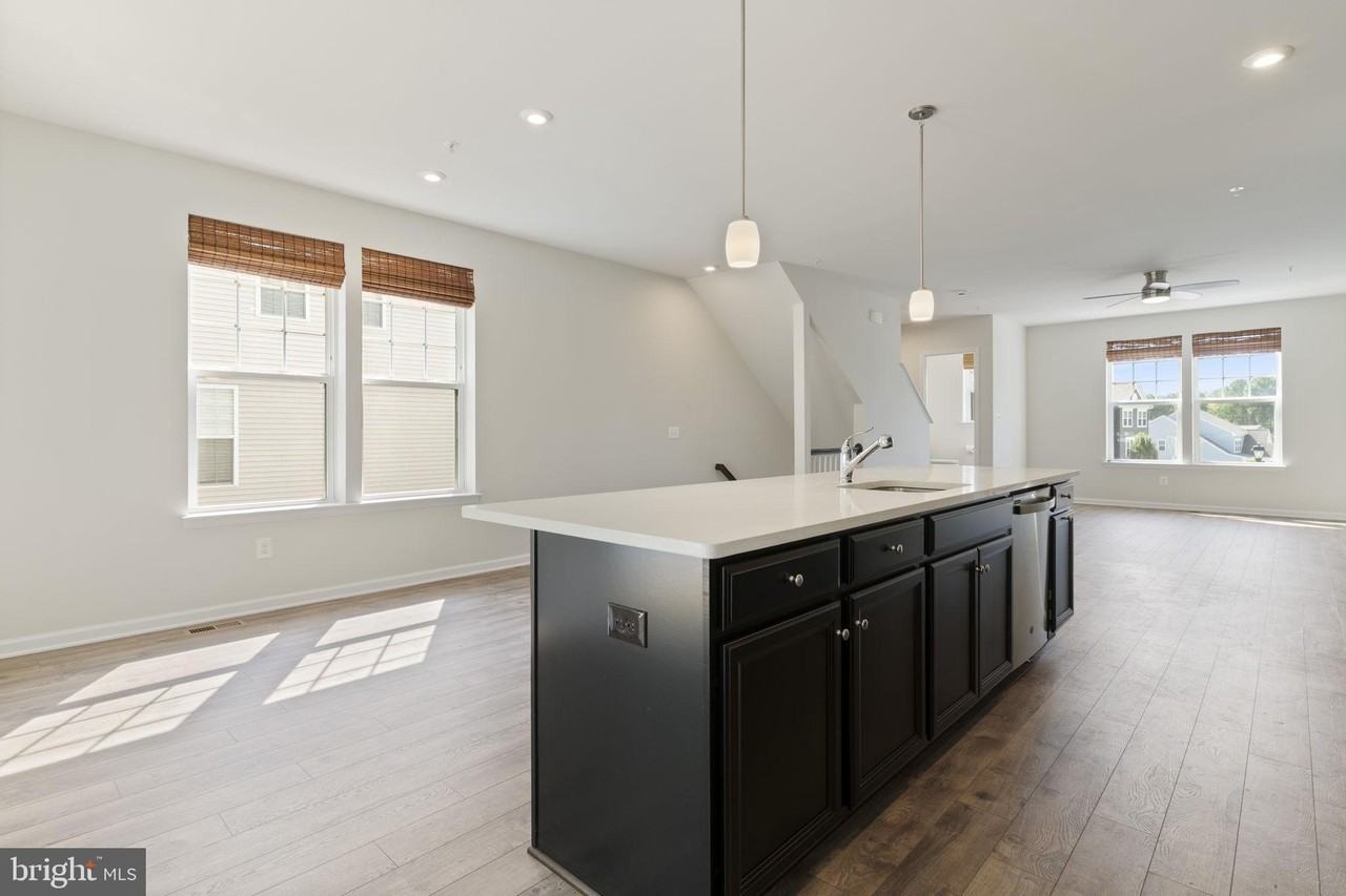 44042 Eucalyptus Way - Photo 7 of 30