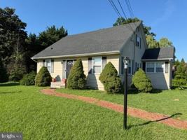 featured image of 68 Sycamore Ln