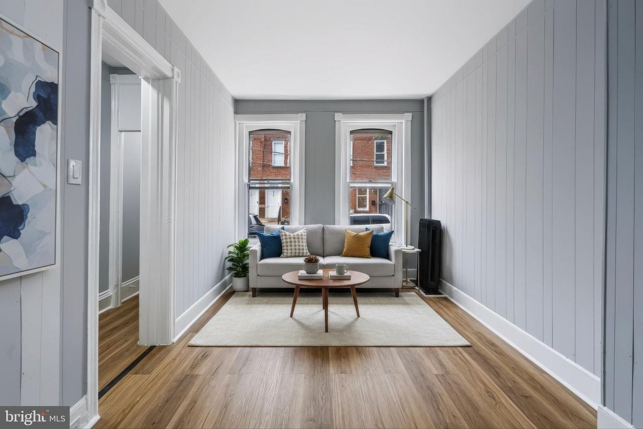 309 Academy St - Photo 4 of 37