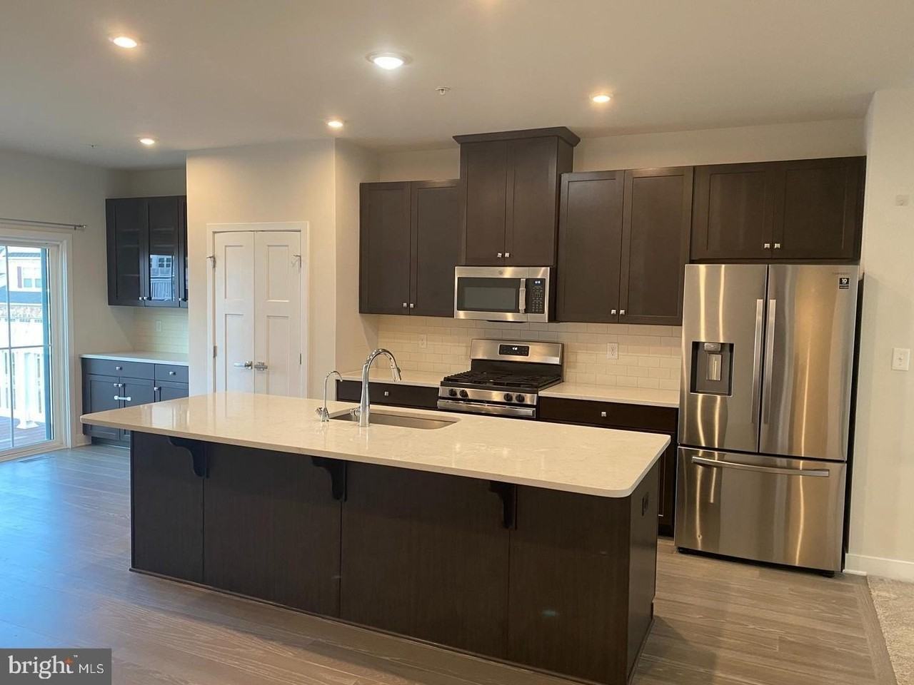 619 Holywell Dr - Photo 6 of 15