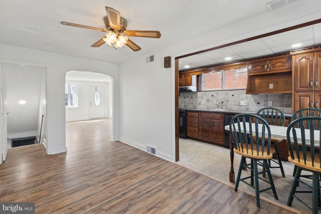 214 Westbridge Rd - Photo 6 of 21