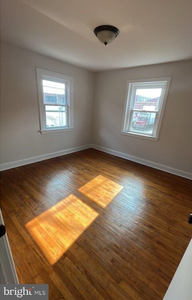 566 E High St #6 - Photo 5 of 7