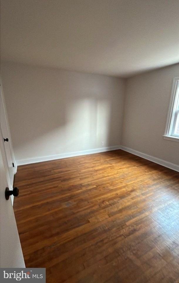 566 E High St #6 - Photo 7 of 7