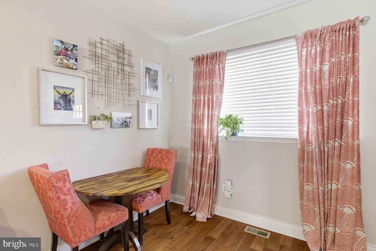 2249 Kimball St - Photo 6 of 38