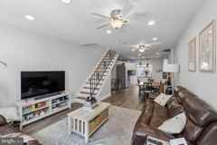 2139 Montrose St - Photo 1 of 1