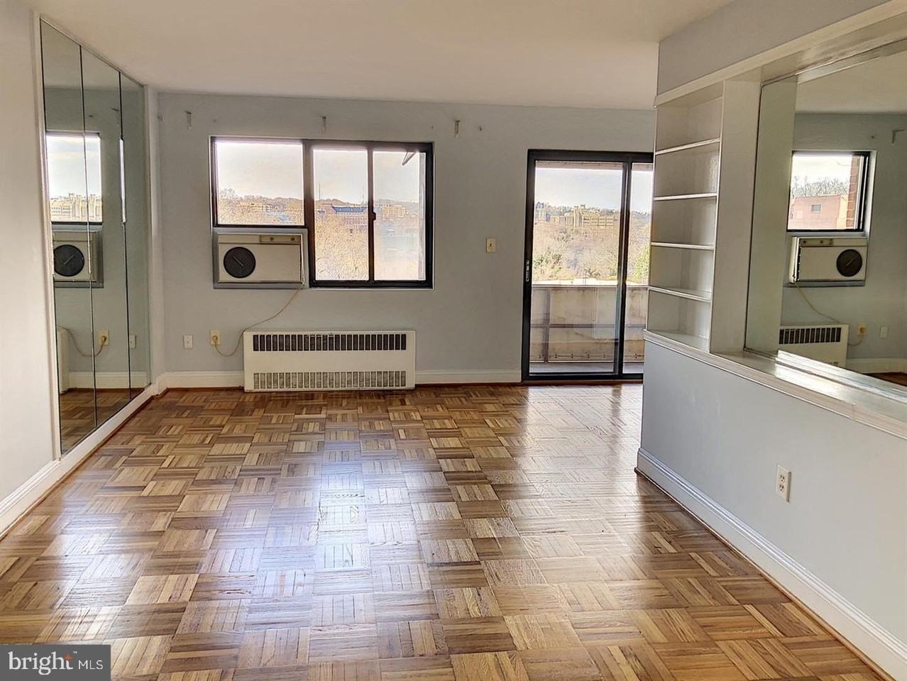 1573 N Colonial Ter #201Y - Photo 4 of 18