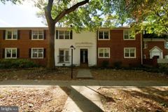 2812 S Wakefield St #B - Photo 1 of 1