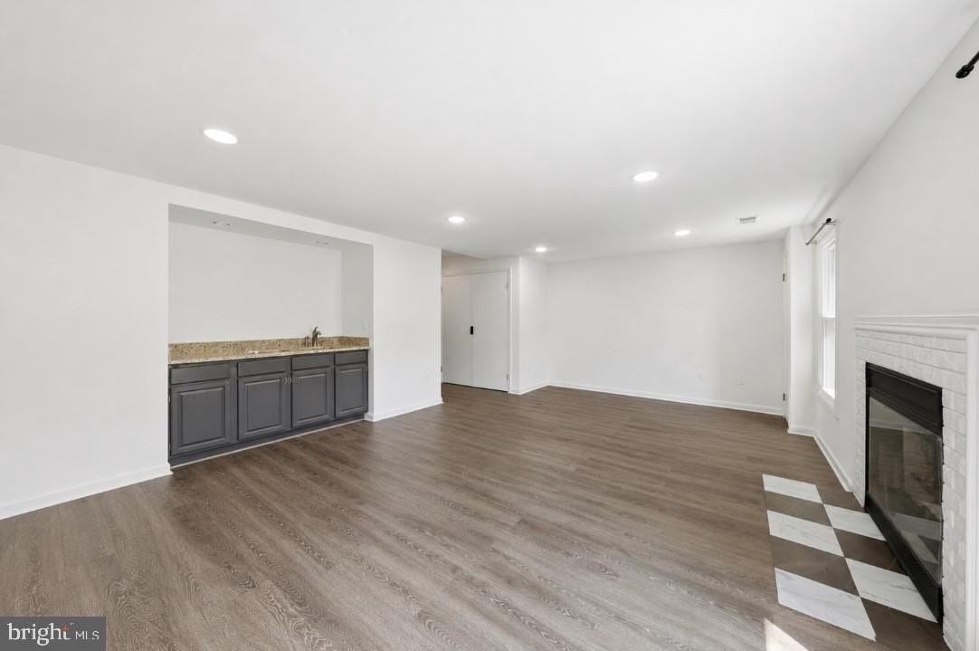 10153 Turnberry Pl - Photo 4 of 25
