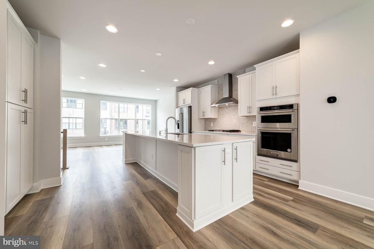 6227 Almerico Pl - Photo 7 of 50